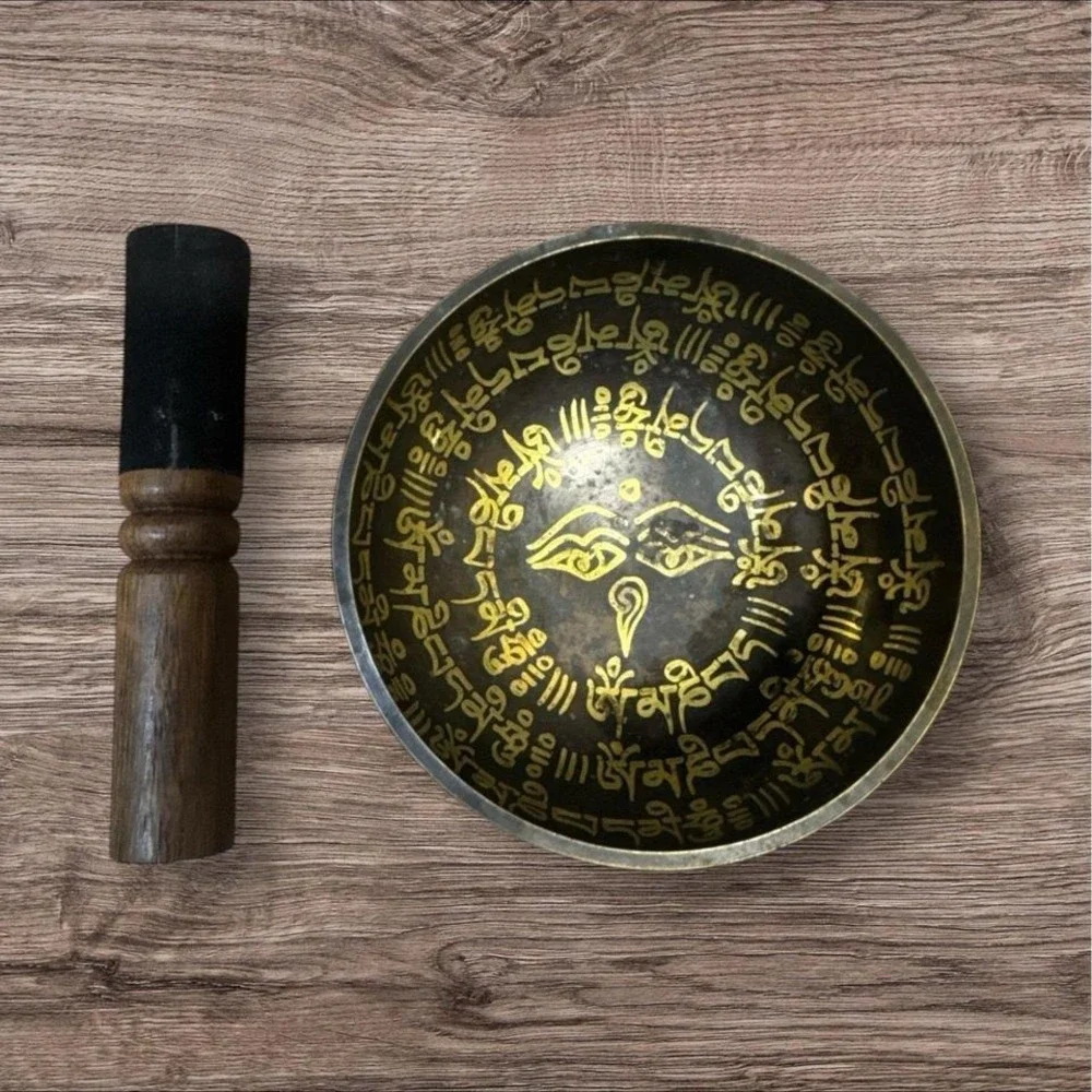 Vintage Handmade Tibetan Singing Bowl. Inlayed brass. 4